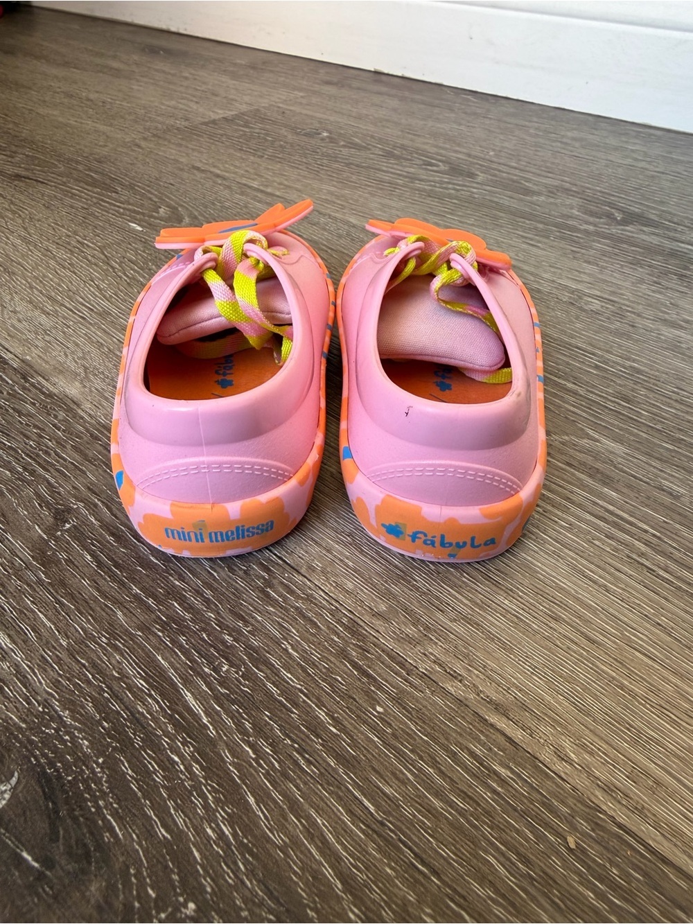 Mini Melissa Pink Sneakers with Orange Flower Accents - Picture 4 of 6
